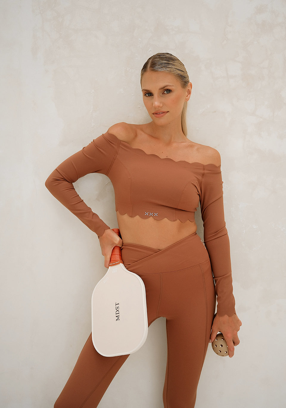 WAVE MOTION SET CINNAMON