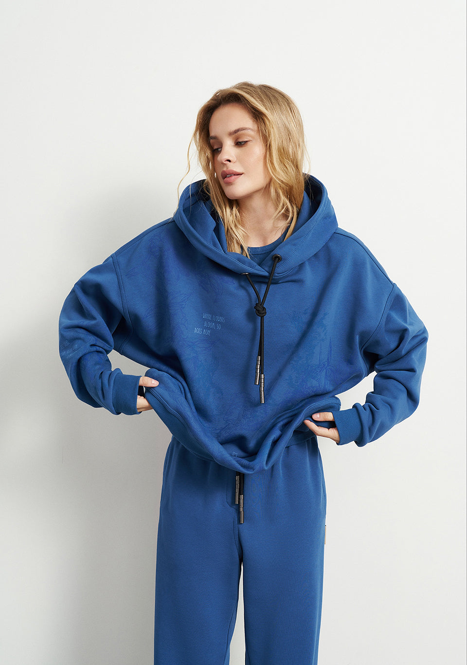 HOODIE BLOOM FLOWER