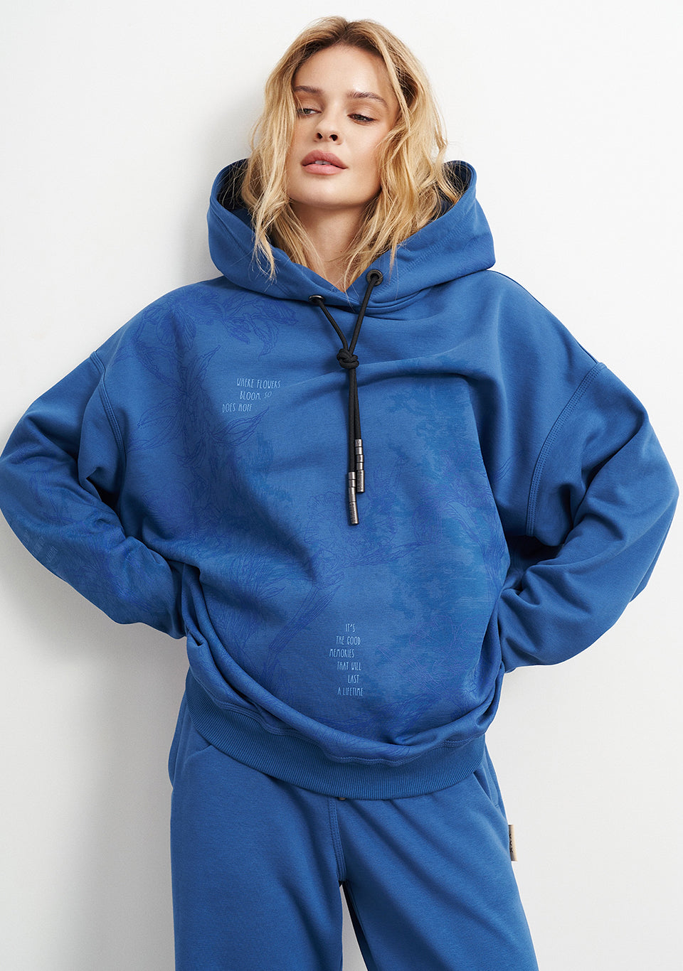 HOODIE BLOOM FLOWER