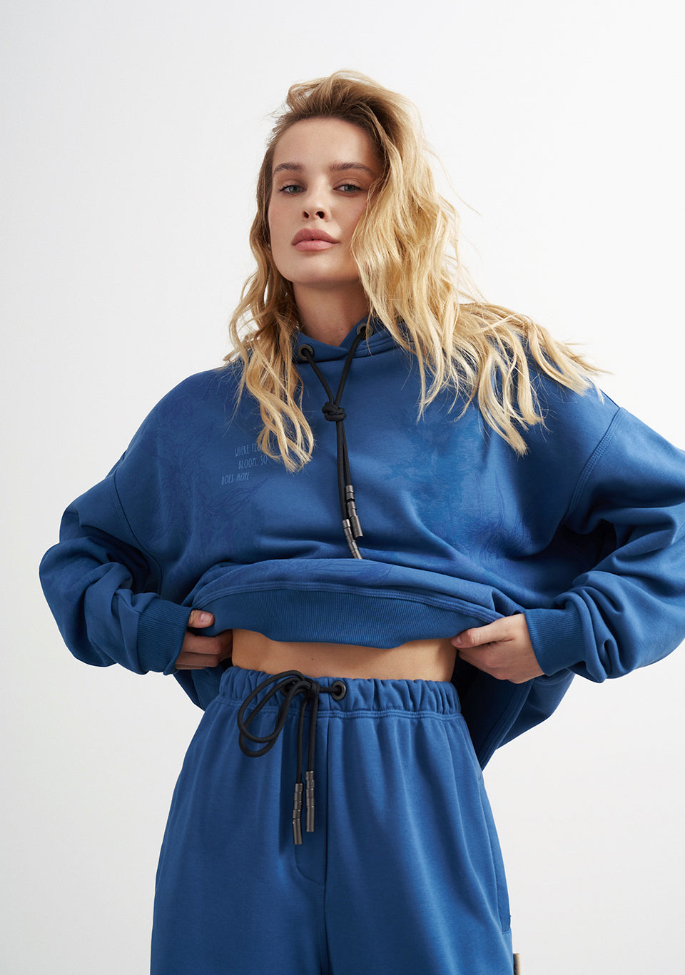 HOODIE BLOOM FLOWER