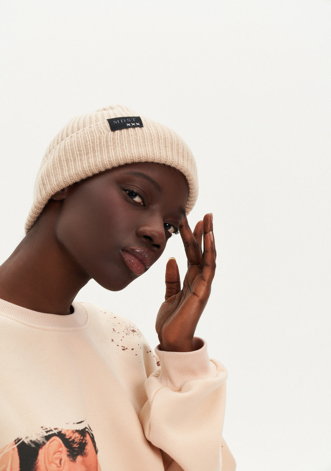 WARM TRAVEL HAT BEIGE