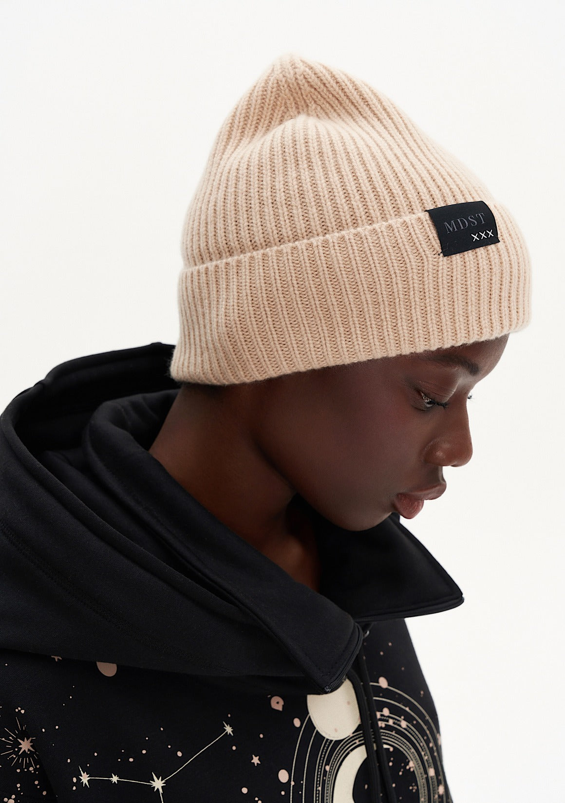 WARM TRAVEL HAT BEIGE