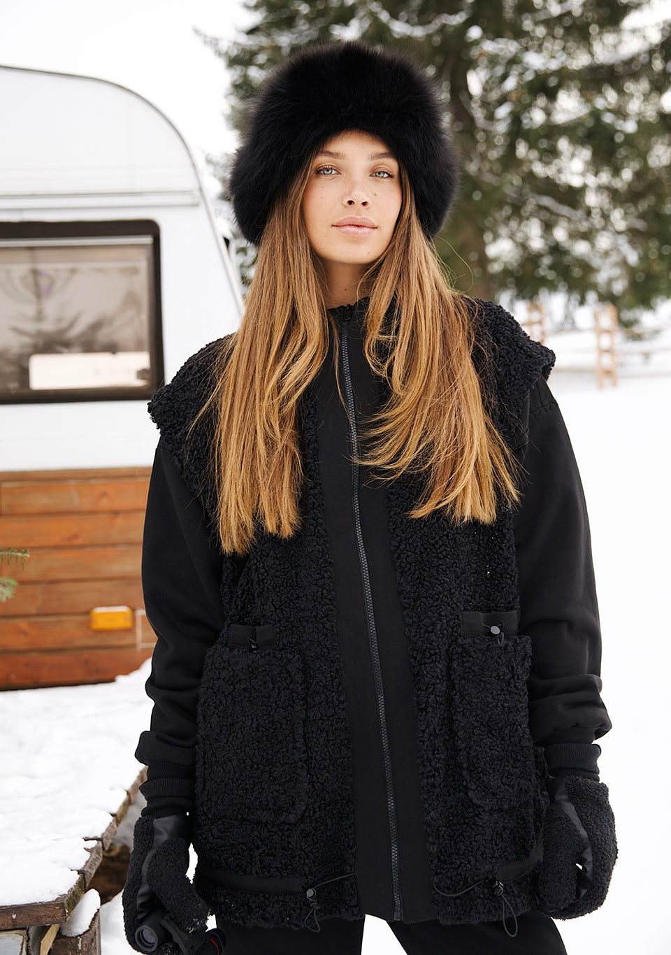 JACKET FLUFFY BLACK